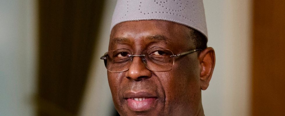 Senegals president announces amnesty