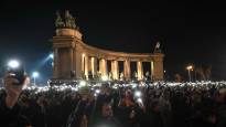 Tens of thousands demonstrated against Orbans administration in Budapest