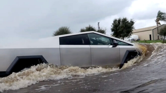 Tesla Cybertruck driven on severely flooded road