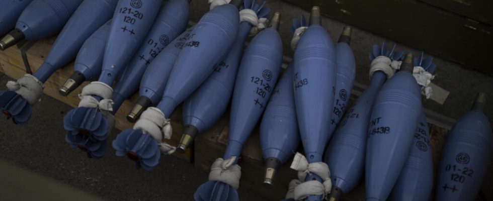 The European Union is late in delivering shells to Ukraine