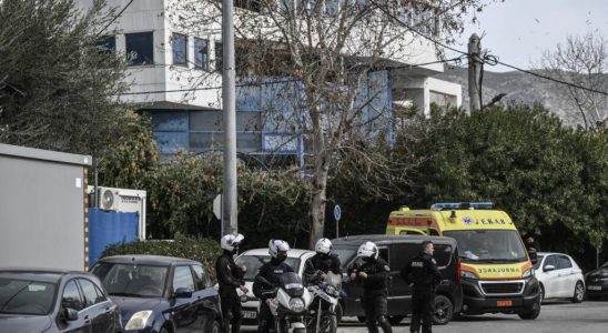 four dead in shooting in Athens suburbs