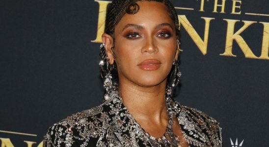4 makeup tips given by Beyonce and Jennifer Lopezs makeup