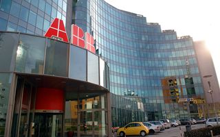 ABB launches new buyback program of up to 1 billion