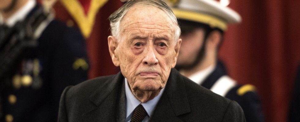 Admiral Philippe de Gaulle son of the general is dead