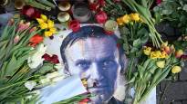Aleksei Navalny is buried Moscows security measures at their