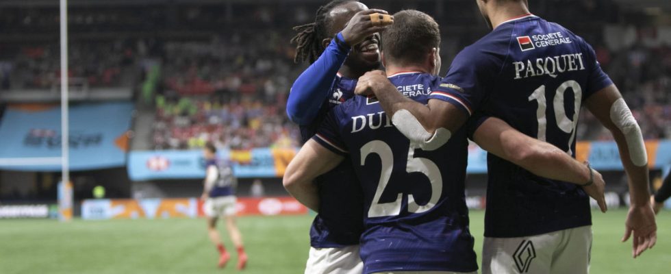 Antoine Dupont and the French rugby sevens team win in