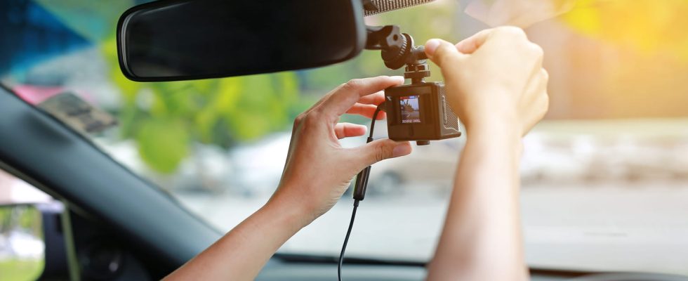 Cameras will soon be mandatory in cars they will closely