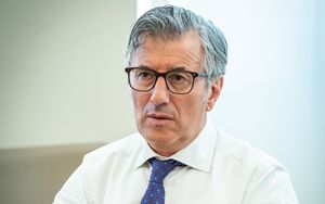 Credit Agricole Italia places 12 year bonds worth 1 billion