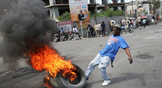 Faced with gang violence Haiti extends state of emergency by