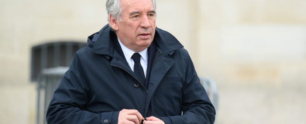 Francois Bayrou relaunches the endless debate on the establishment of