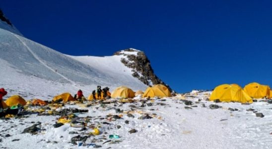 In Nepal new rules to make climbing Everest safer and