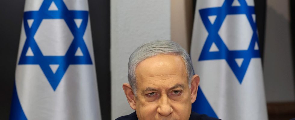 Israel goes back to the negotiating table