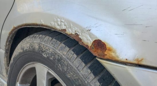 Mechanics use this kitchen ingredient to remove rust from cars