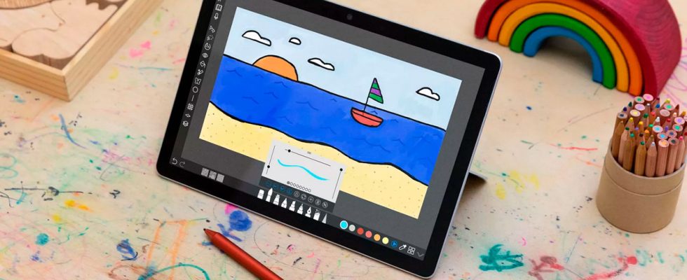 Microsoft Introduces New Surface Products at May 20 Event