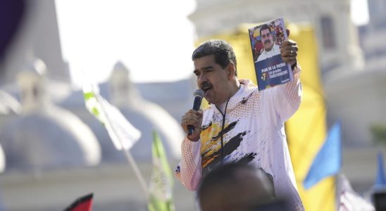 Nicolas Maduro chooses his rivals for the presidential election denounces