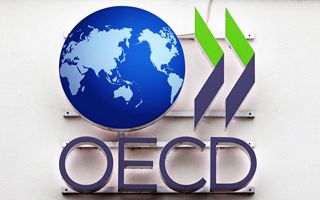 OECD global public and corporate debt at 100 trillion