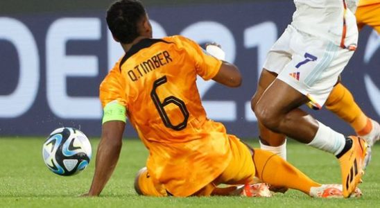 Quinten Timber makes his debut in the Dutch national team