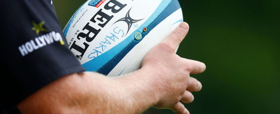 Rugby teams no longer free to choose the color of