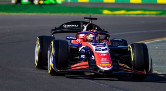 Sports Short Verschoor takes first World Championship points in Formula