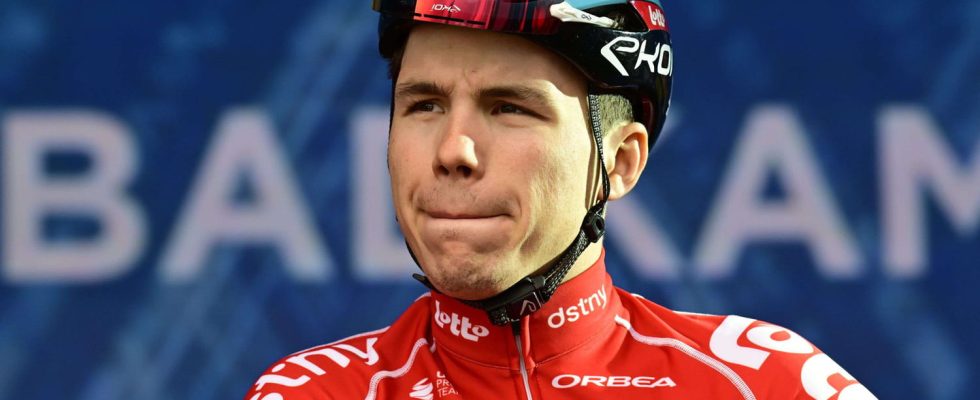 The great hope of Belgian cycling Arnaud de Lie suffers