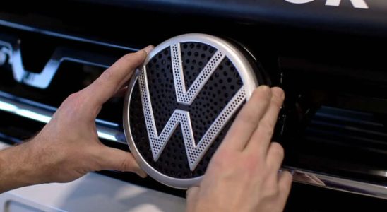 Volkswagen has created a special emblem that scares kangaroos off