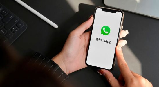 WhatsApp Blocks Screenshots on Profile Photos