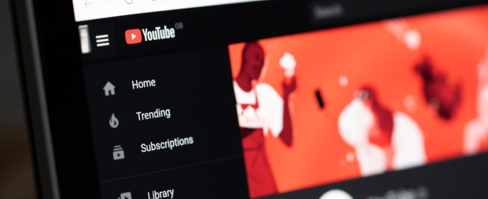 YouTube will soon rely on AI to get rid of
