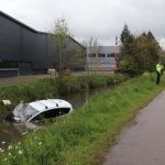 112 blog Car ends up in ditch in Maarssen