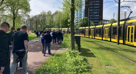 About 3000 people took an extra tram on FC Utrecht