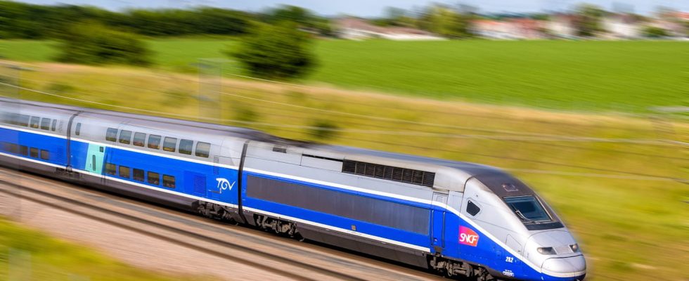 An offer to obtain the Liberte TGV card from the