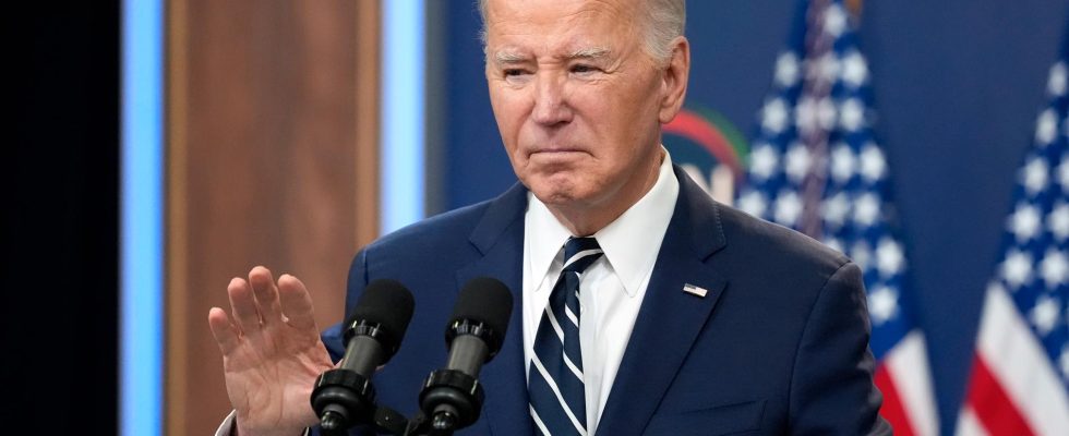 Biden warns of Iranian attack