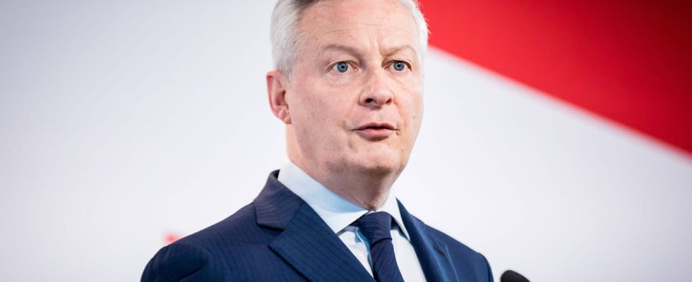 Bruno Le Maire more lonely than ever in Macronie