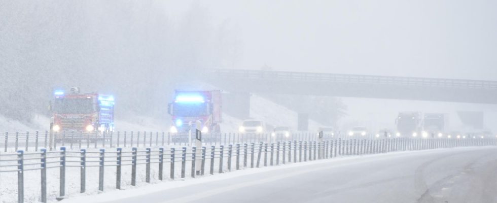 Car accident on E20 – SMHI warns of snowfall