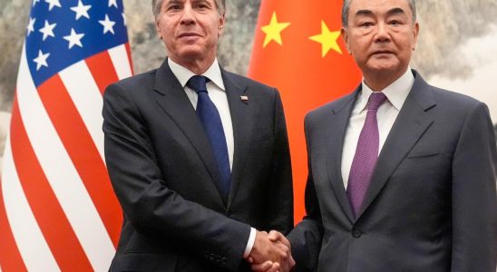 China warns Blinken of deteriorating relations