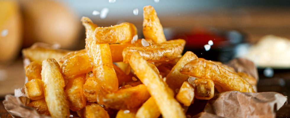 Heres the cooking secret to perfect fries