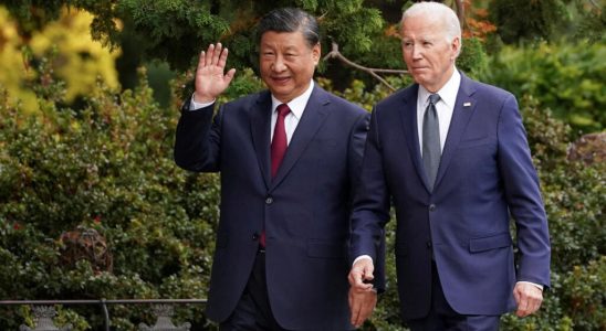 Joe Biden and Xi Jinping maintain dialogue without hiding their