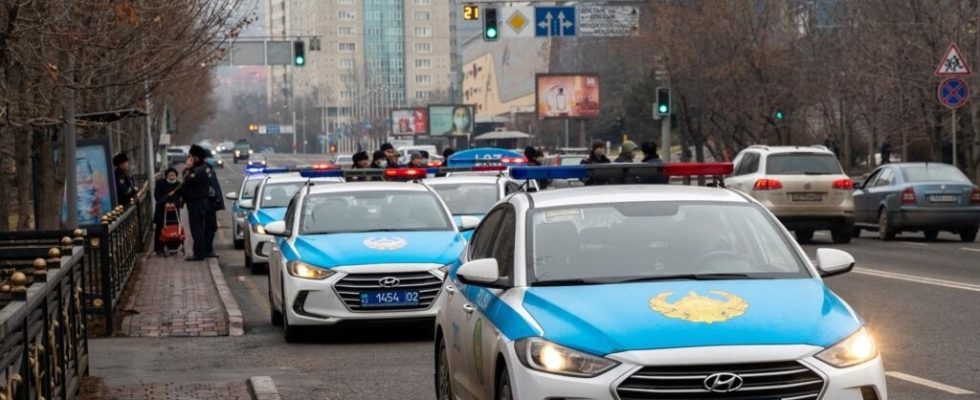 Kazakhstan arrests Russian accused of recruiting Tajiks to fight