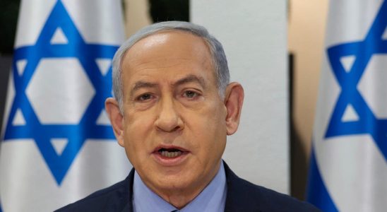 Netanyahu operated on for hernia