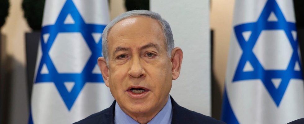 Netanyahu operated on for hernia