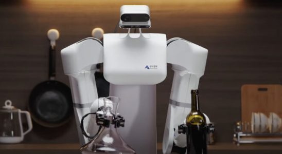 Robotic system that stands out with its incredible precision Astribot