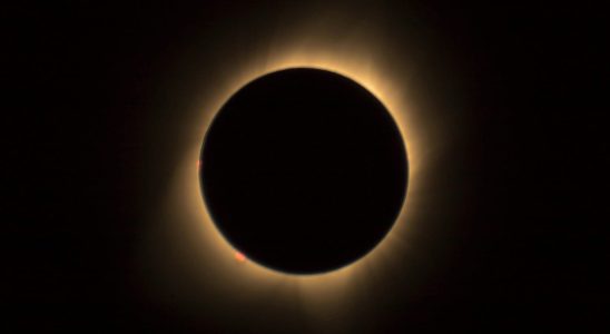 Solar eclipse of April 8 visible in France where you