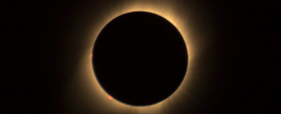 Solar eclipse of April 8 visible in France where you