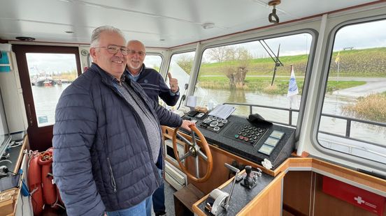 The Ameide ferry has been saved by new skippers