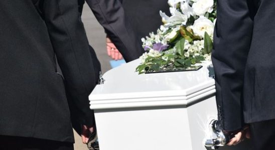 The funeral industry is growing rapidly and attracts many self employed