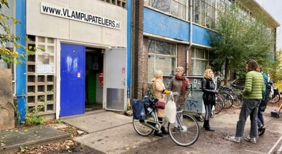 Three tenants do not want to leave Vlampipeateliers the manager