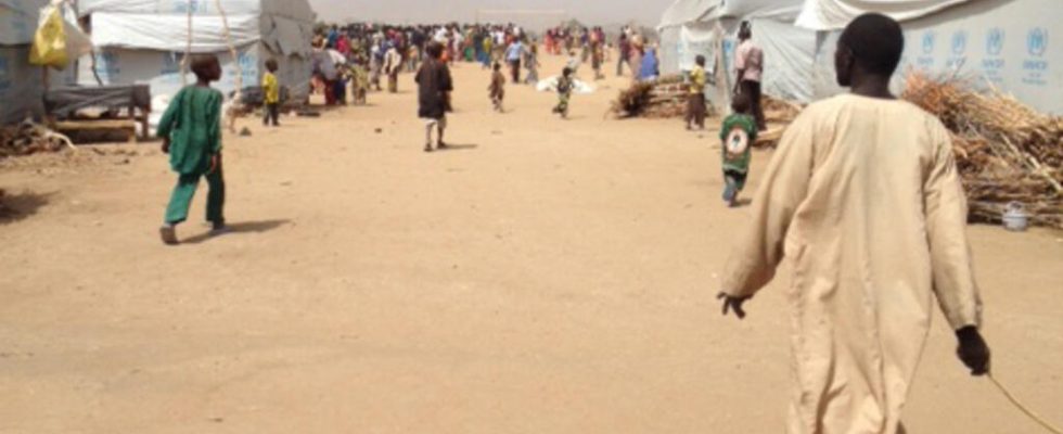 WFP risks interrupting assistance to 220000 refugees due to lack