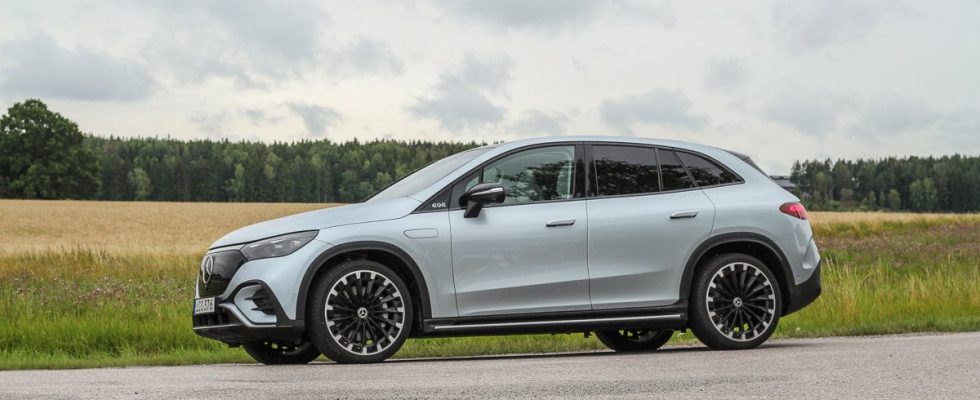 We test the Mercedes EQE SUV – an electric comfort