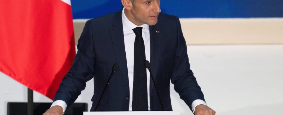 Why does Emmanuel Macron assure that Europe can die