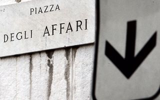 Widespread sales on the stock exchange Piazza Affari in decline