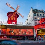 the Moulin Rouge is losing its wings what happened